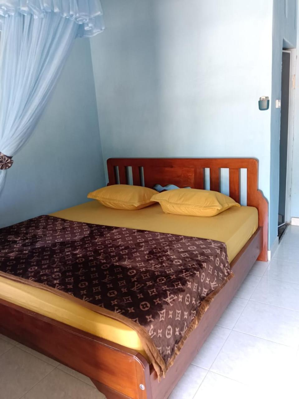 Jungle Life Guest House - Trekking & Transport Only Book With Us Bukit Lawang Buitenkant foto